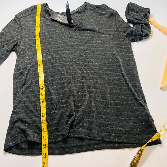 Rails Sami Striped V Neck Long Sleeve Top Size L Large NWT Bronze Charcoal - Picture 10 of 11